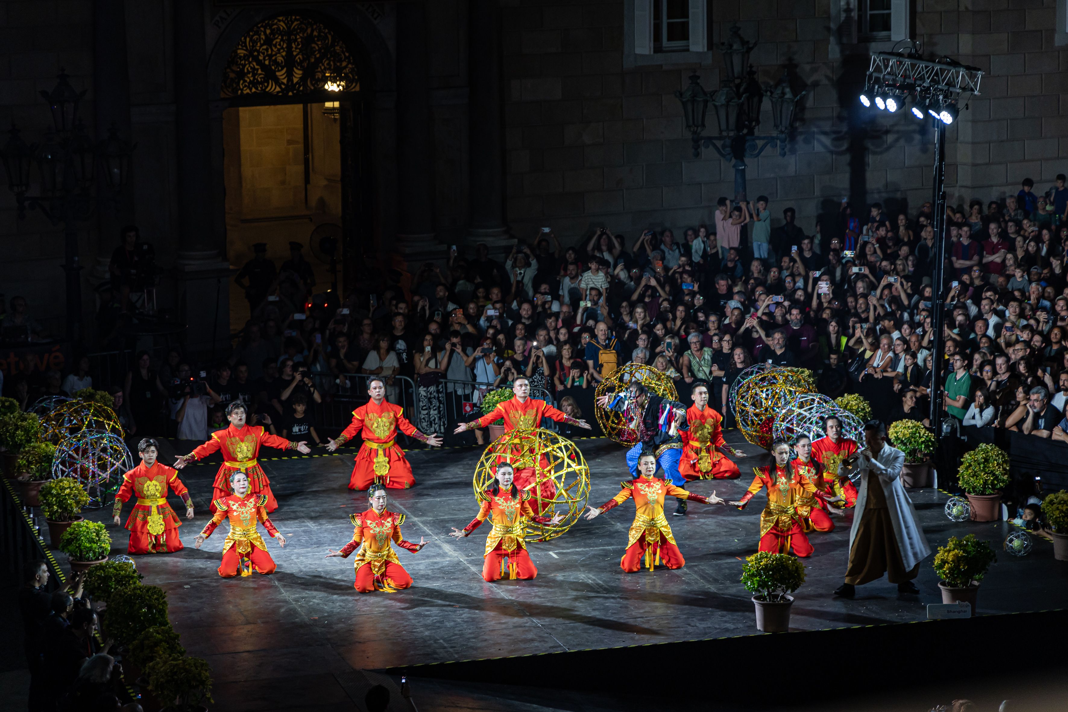 Xangai, ciutat convidada de la Mercè 2026, és present en diversos actes de les festes de Barcelona, on la seva cultura i tradicions prenen protagonisme. © Àngel Bravo