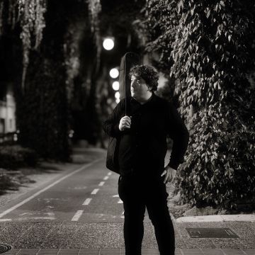 El músic, escriptor i guionista de televisió Dimas Rodríguez. © Èric Palaudàries