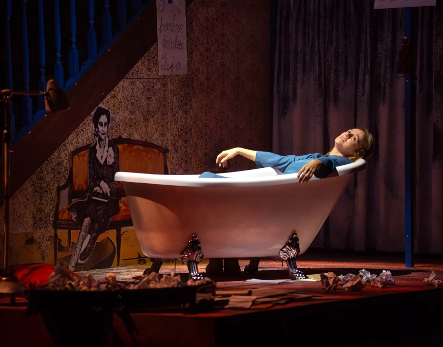 Emma Suárez protagonitza 'El Cuarto de Atrás' 