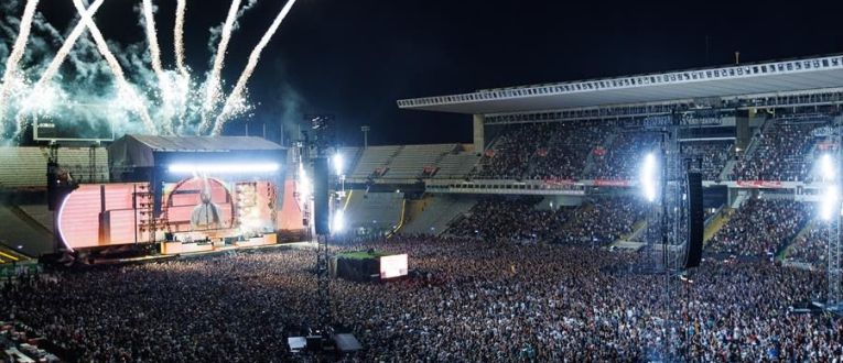 Oques Grasses al seu primer concert a l'Estadi Olímpic Oques Grasses al seu primer concert a l'Estadi Olímpic