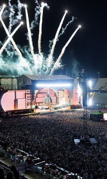 Oques Grasses al seu primer concert a l'Estadi Olímpic
