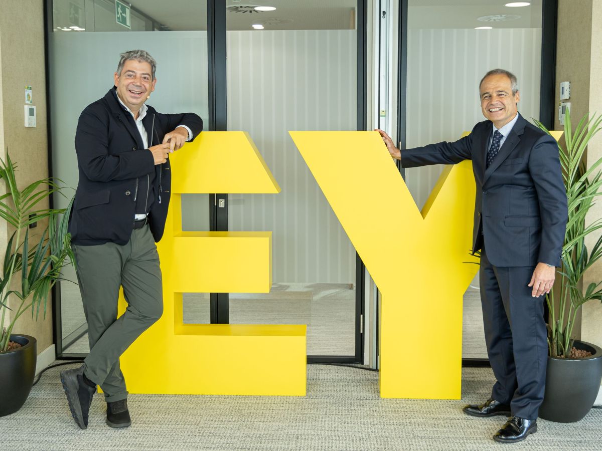 Eloi Planes i Joan Tubau, soci responsable d'auditoria d'EY Barcelona. ©Àngel Bravo Eloi Planes i Joan Tubau, soci responsable d'auditoria d'EY Barcelona. ©Àngel Bravo