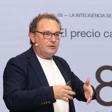 Aleix Valls, CEO de WeAI, ha alertat que el principal fre a l’adopció de la IA és el lideratge empresarial, no la tecnologia © Àngel Bravo