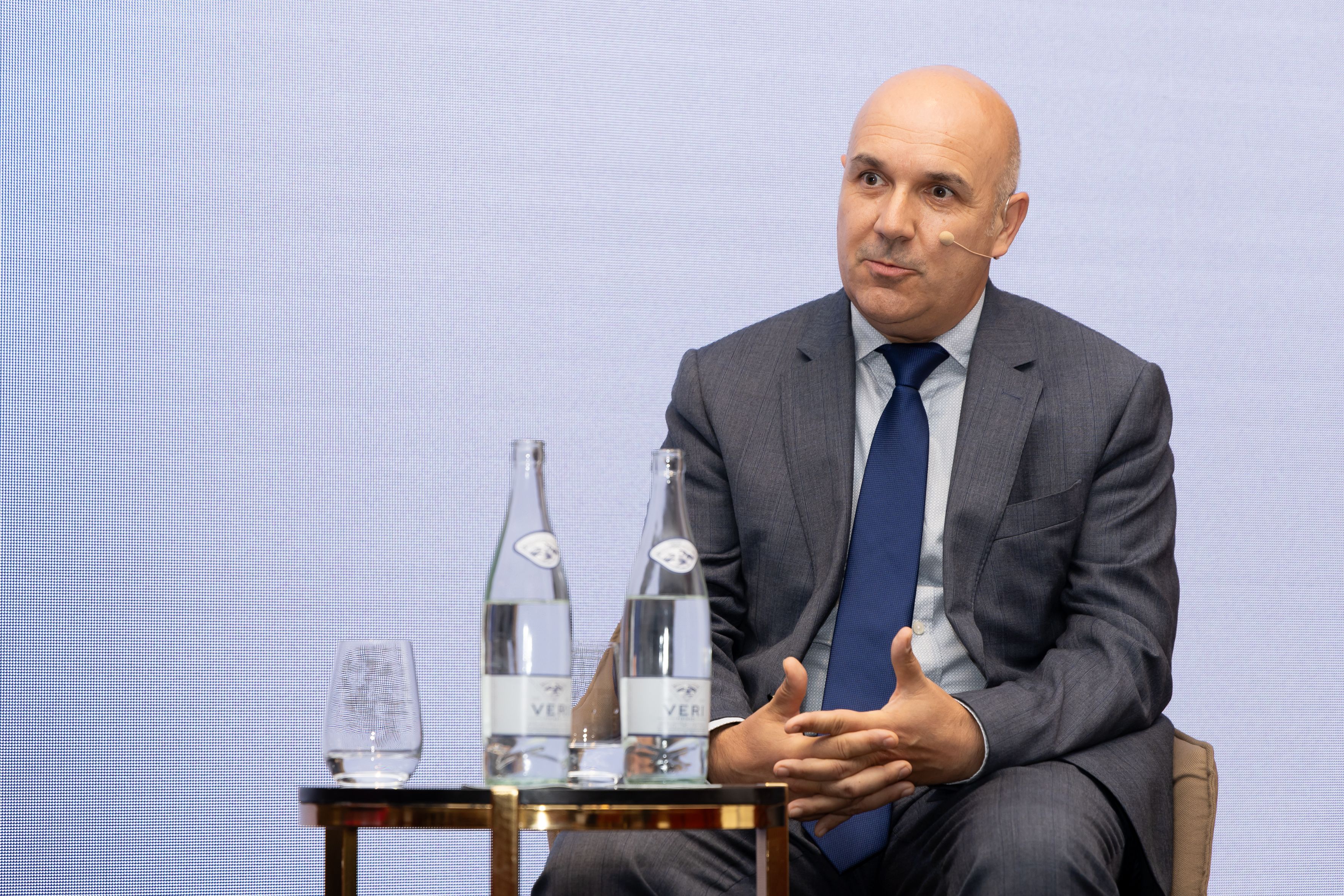 Jordi Giné, director d’Administracions Públiques i Grans Comptes de Telefónica al Territori Est, ha destacat la importància d’estendre la IA a tot el teixit empresarial. © Àngel Bravo