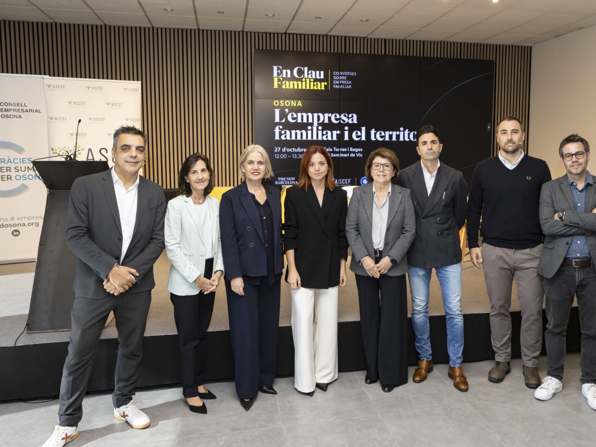 Representants d'ASCEF, EY, The New Barcelona Post i CEDO amb els dos Representants d'ASCEF, EY, The New Barcelona Post i CEDO amb els dos