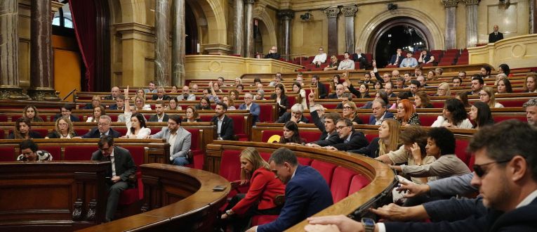 El ple del Parlament de Catalunya © Sara Soteras / Enric Sitjà Rusiñol (ACN) El ple del Parlament de Catalunya © Sara Soteras / Enric Sitjà Rusiñol (ACN)