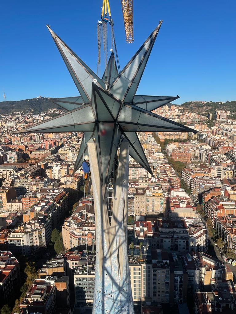 Estrella Sagrada Família