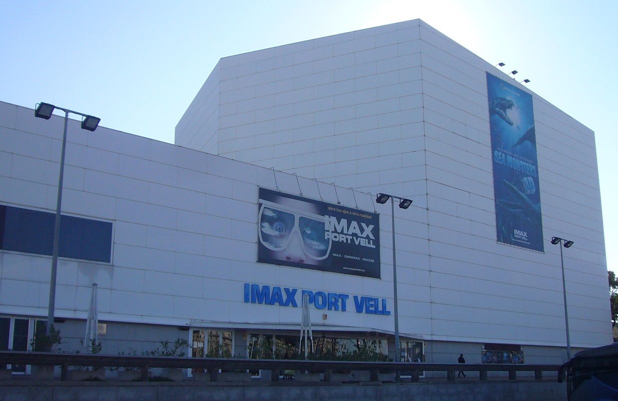 L'antic cinema Imax al Port Vell. ©Jordi Ferrer / Wikimedia L'antic cinema Imax al Port Vell. ©Jordi Ferrer / Wikimedia