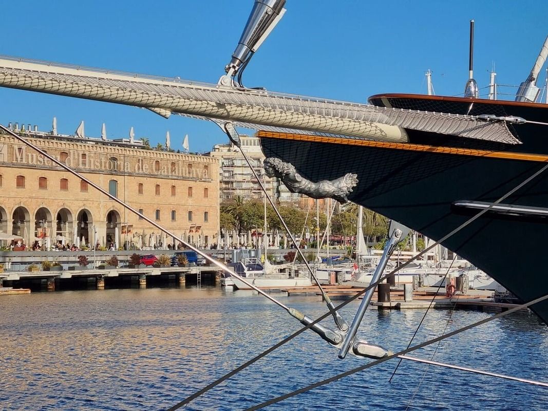 Bary Diller barco EOS