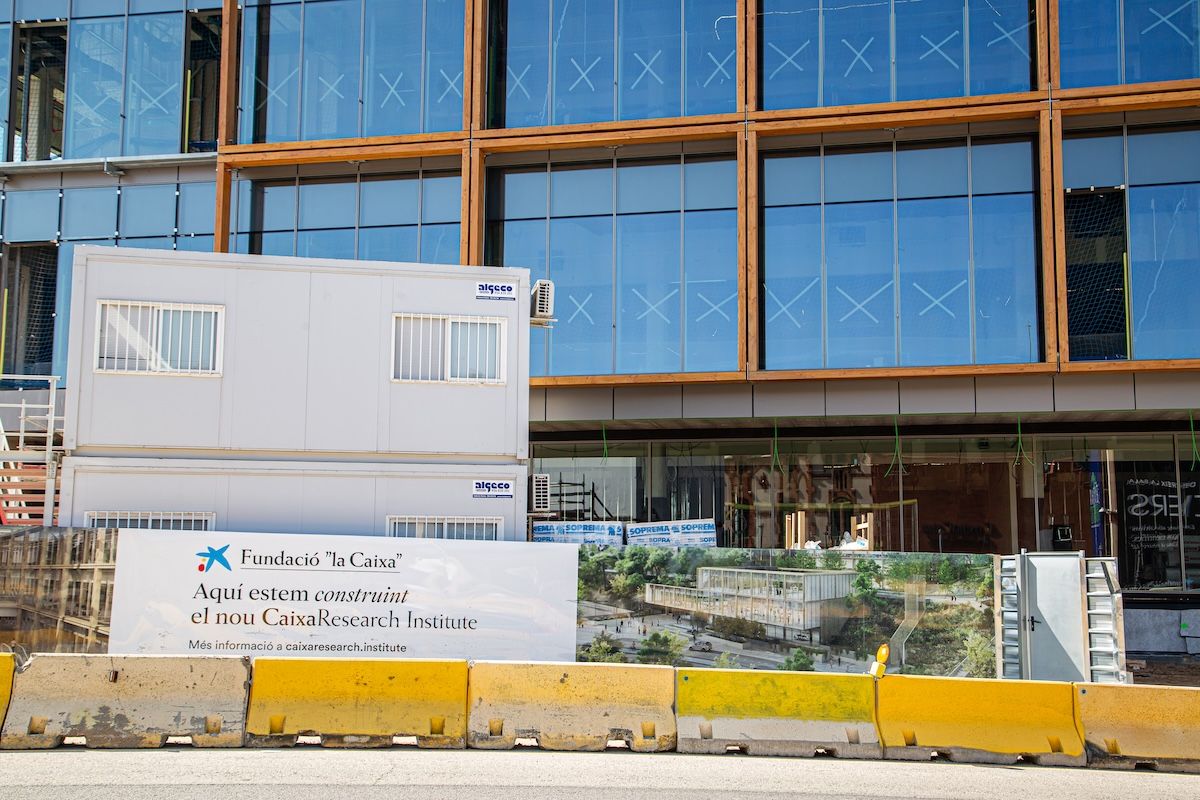Cartel obras CaixaResearch Institue
