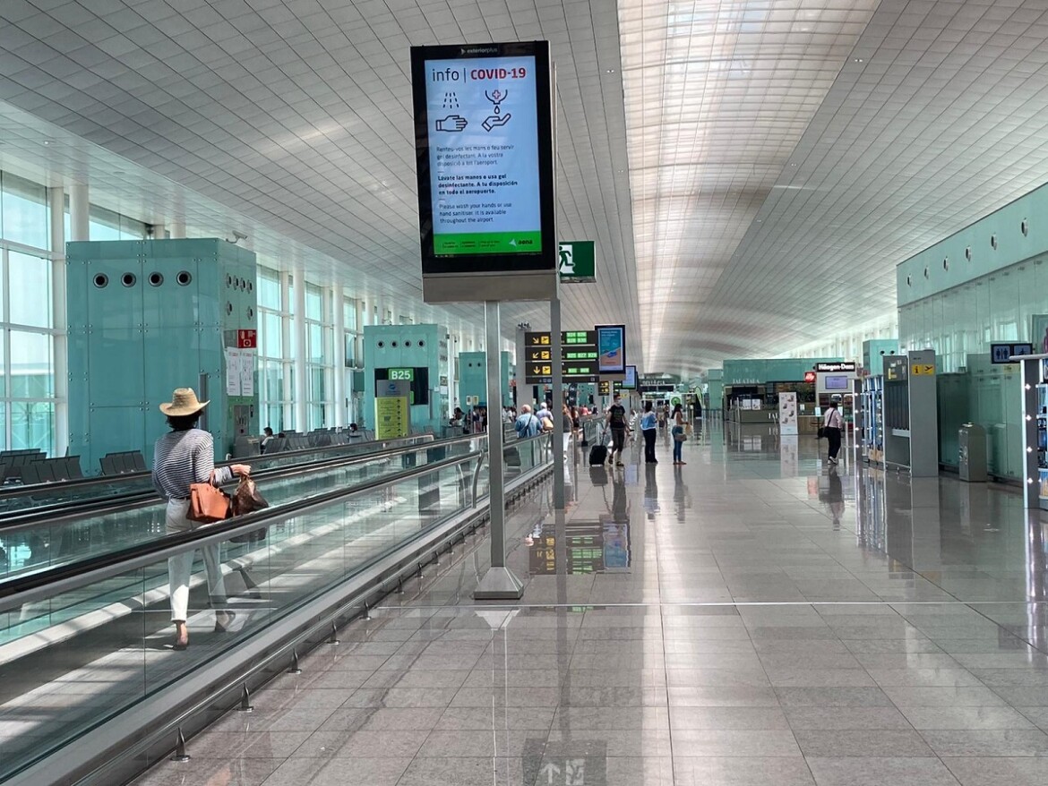 Interior T1 Aeroport Barcelona