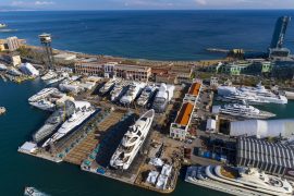 Vista aérea de las instalaciones de MB92 en el Port de Barcelona.