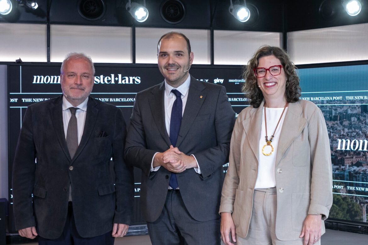 Constantí Serrallonga, Albert Dalmau y Laia Claverol en Moments Estelars de The New Barcelona Post.
