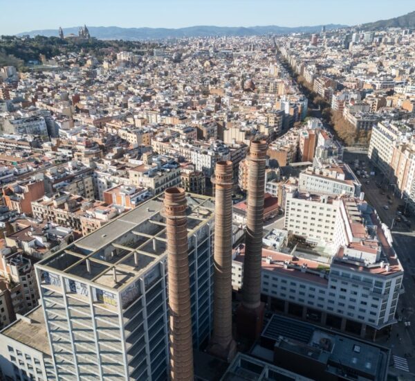 Vistas de Barcelona desde el Paral·lel.
