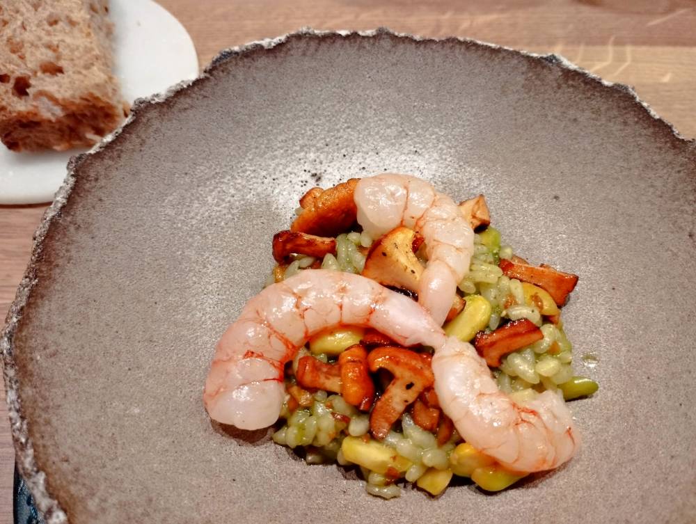 Arròs de ruca amb festucs i gamba de Barcelona.