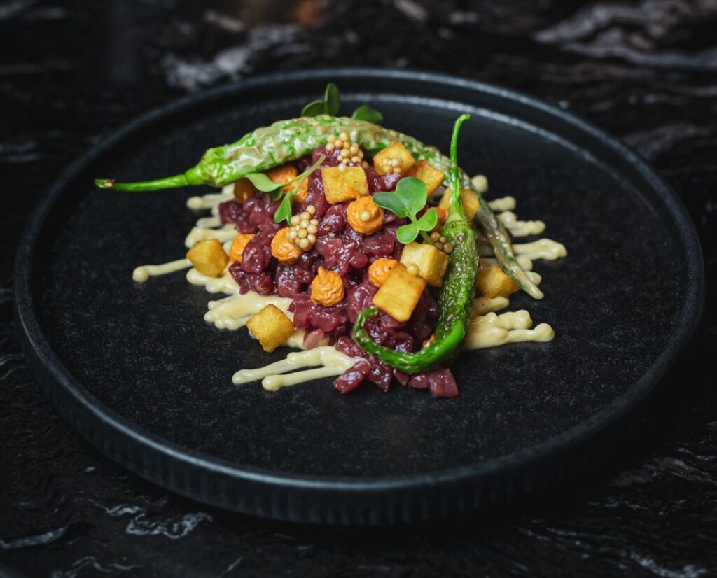 Tartar de vaca ahumado de Batea.