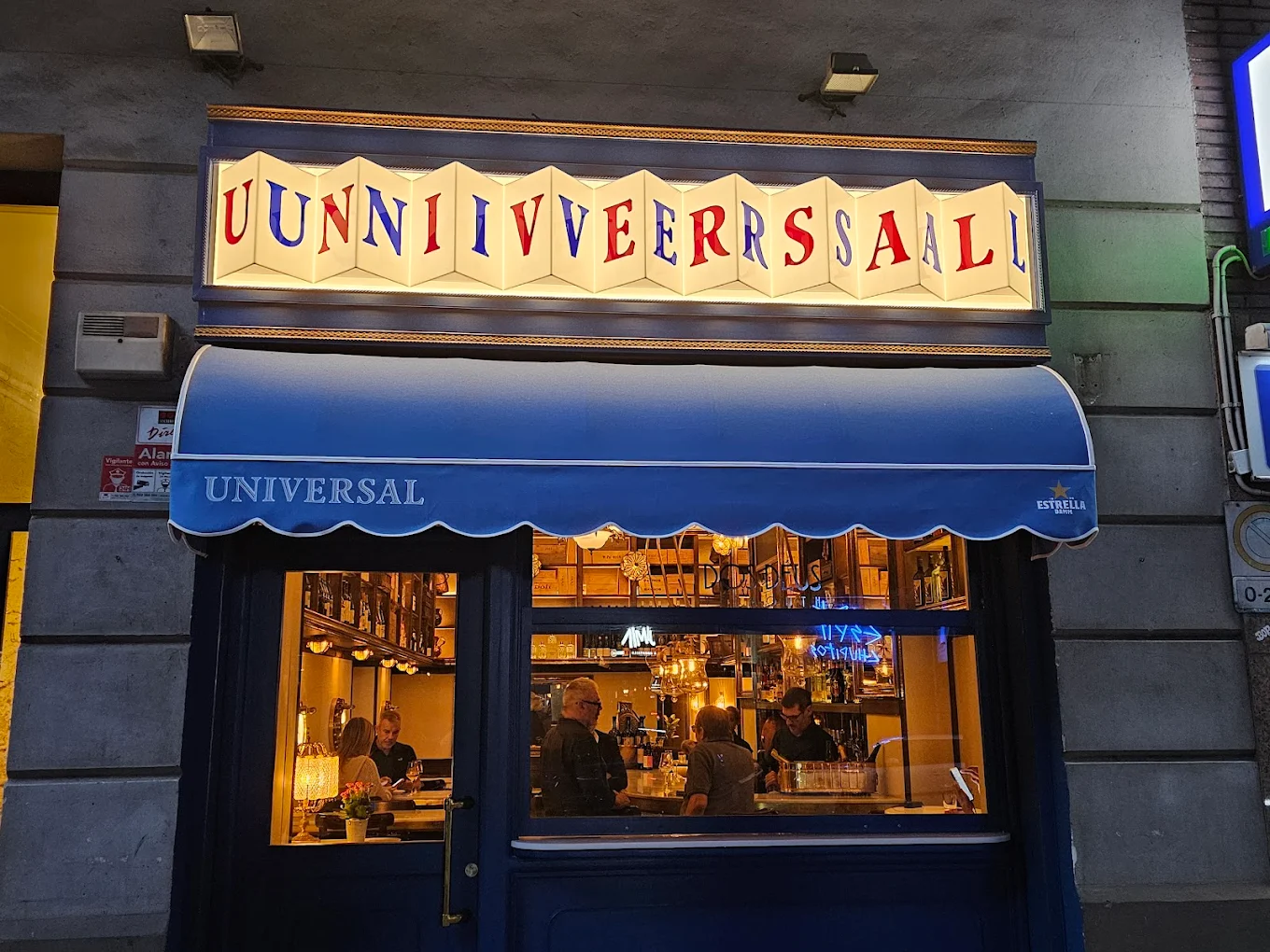 bar universal