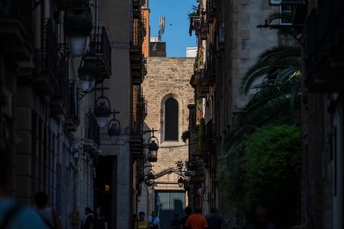 Calle Elisabets de Barcelona, en Ciutat Vella, por Laura Guerrero. 