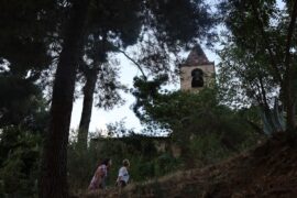 La iglesia de Sant Genís dels Agudells de Barcelona. (c) Anna Badia
