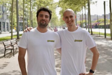 Los cofundadores de Llama Energy Marc Laporte y Alex Pavlov.