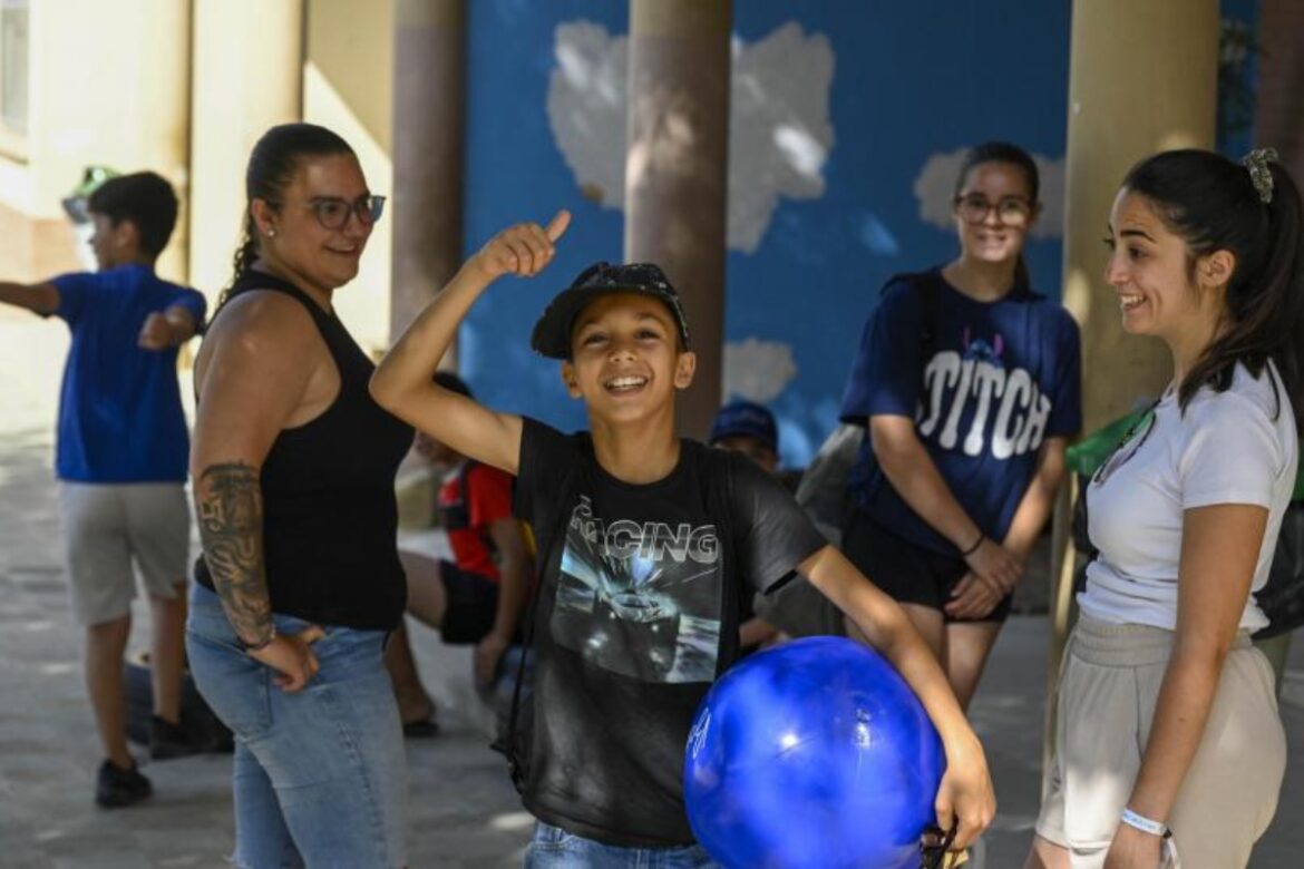 Actividades dentro del programa CaixaProinfancia de la Fundació La Caixa. © Fundació La Caixa