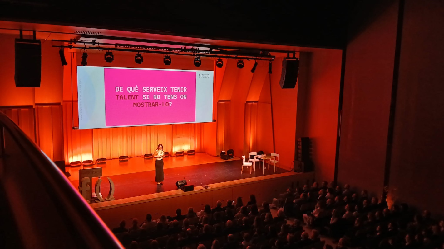 Presentación del proyecto Vibez durante la Nit de l'Empresa i la Cultura.