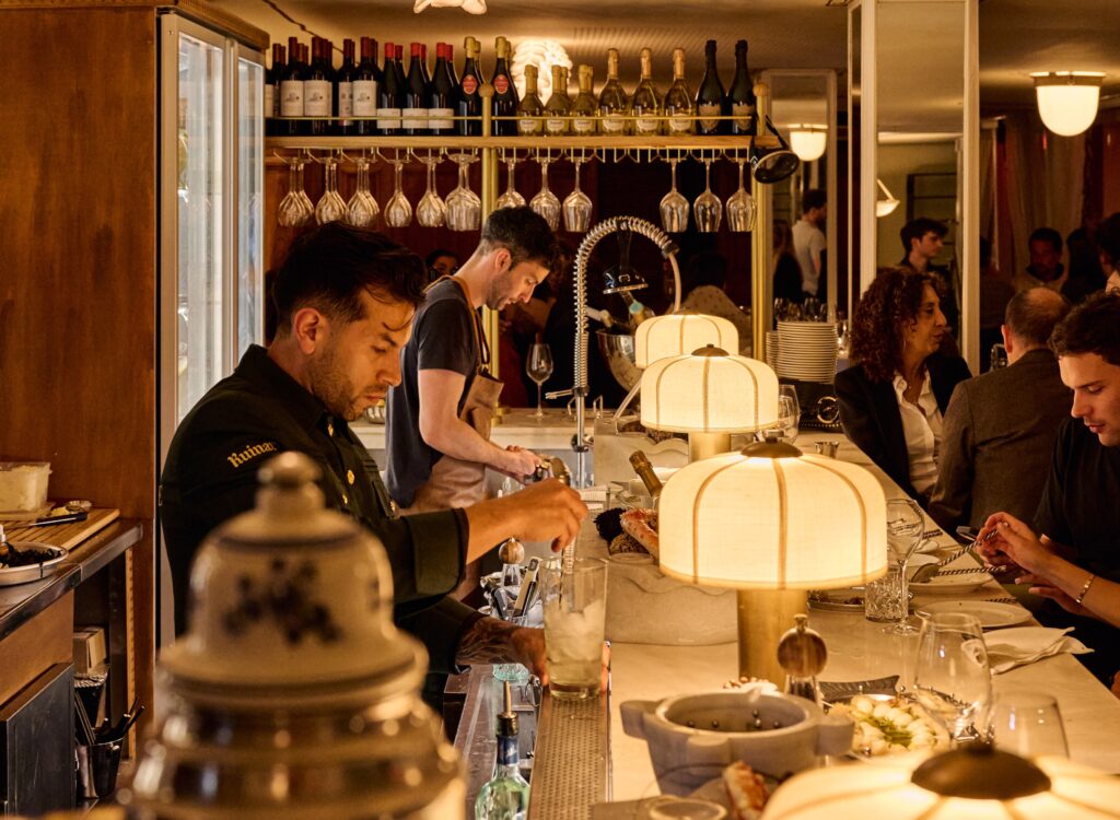 Barra de Oysters Menorca en Barcelona.