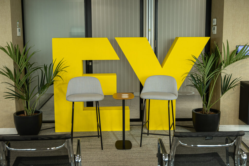 Oriol Guixà - True Leaders