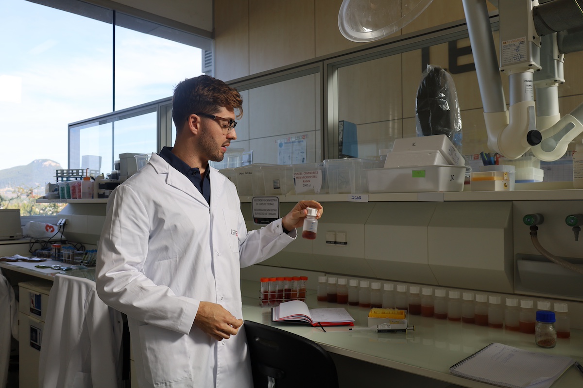 Igor Chiarelli en el centro tecnológico. (Anna Badia)