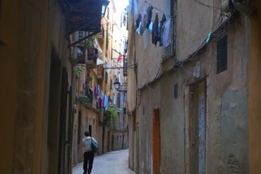 Callejón de la Ribera por Anna Badia