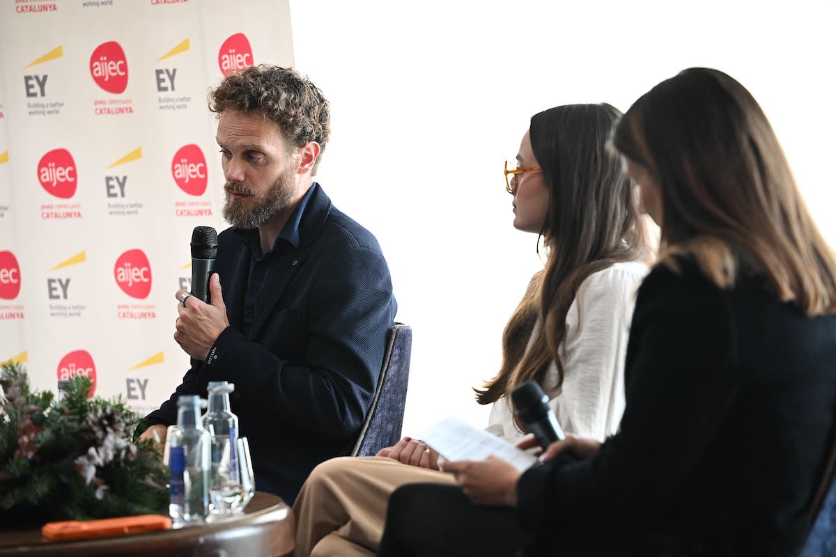 David Jordan, cofundador de Wizard Partners, durant el Dinar de Futur d'AIJEC.