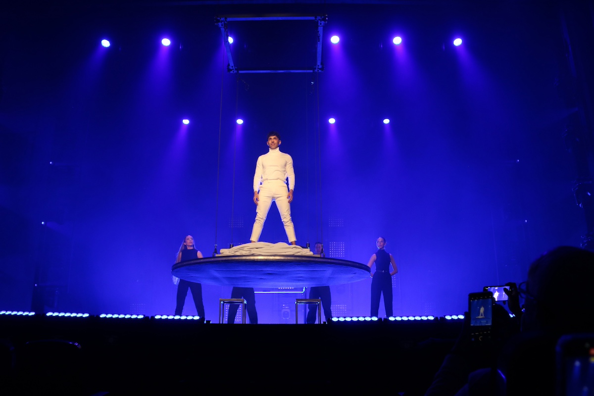 El Mago Pop durant la roda de premsa. © Maria Aladern / ACN