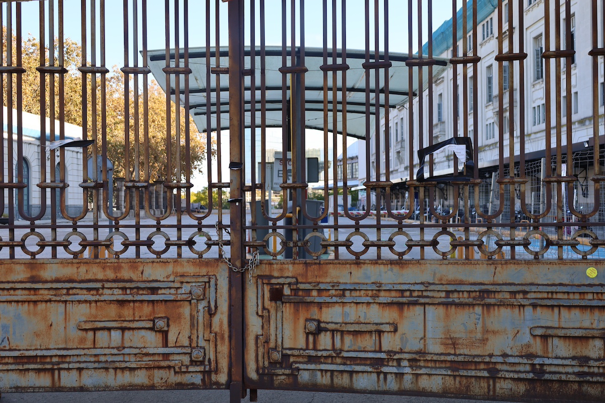 Solar en el que se construirá la Biblioteca Pública del Estado por Anna Badia