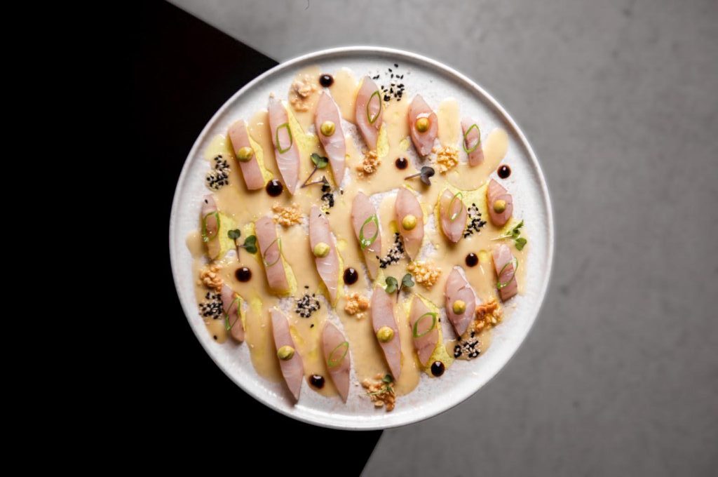 Tiradito de lubina en The Lot. 