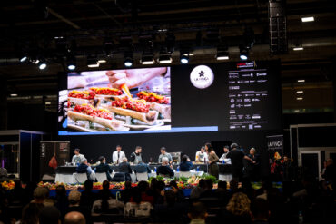 Toni Romero presenta el seu steak tartar de Suculent al ring de concurs