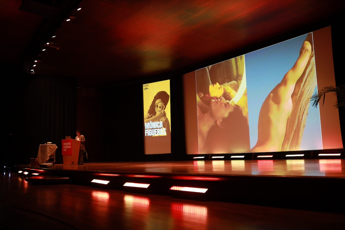 Charla de la fotógrafa Mónica Figueras en el Photo Forum Fest 2025.