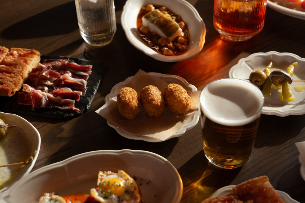 Selección de tapas de 1925 Vermuteria.