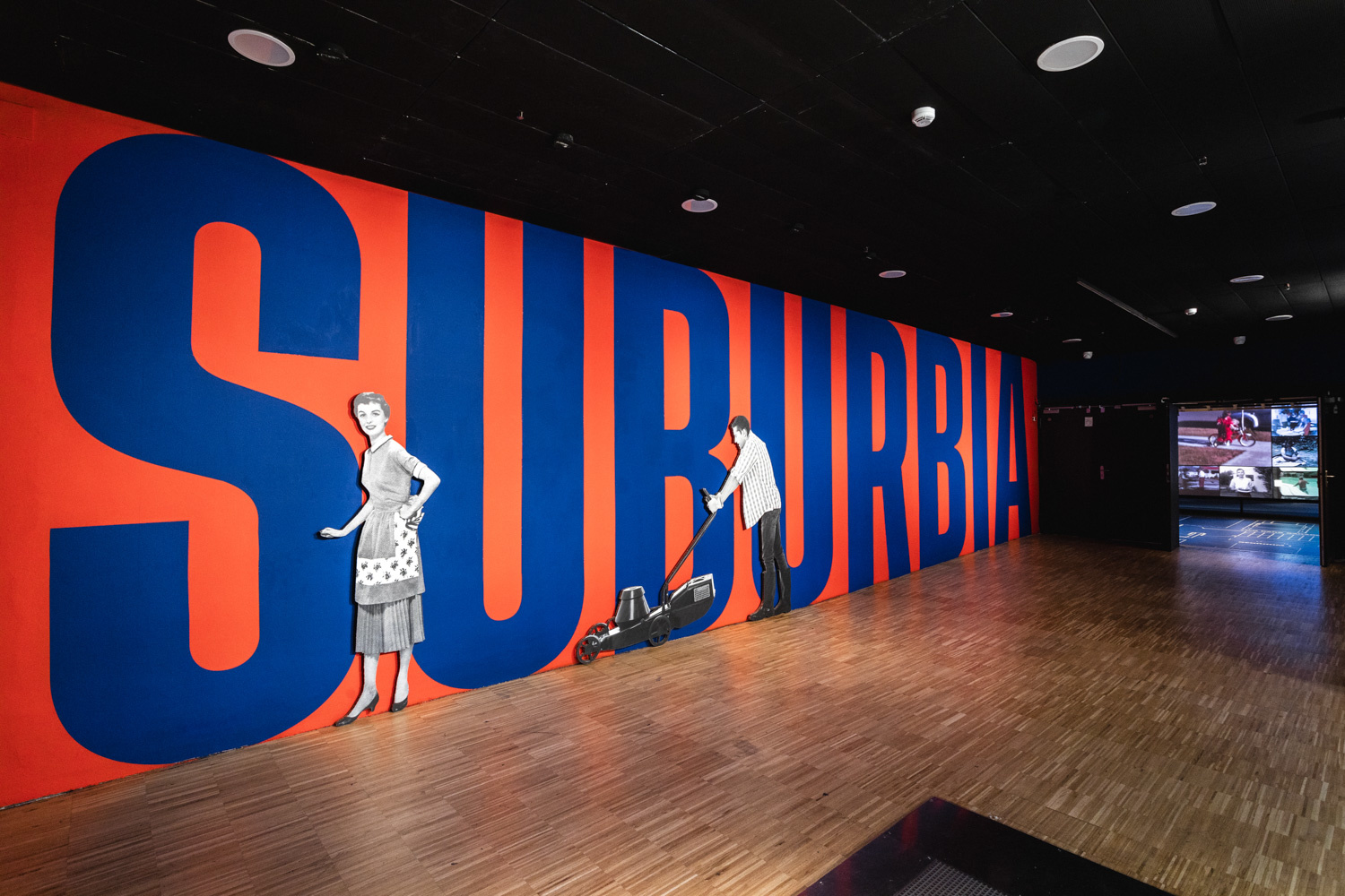 exposicion suburbia CCB