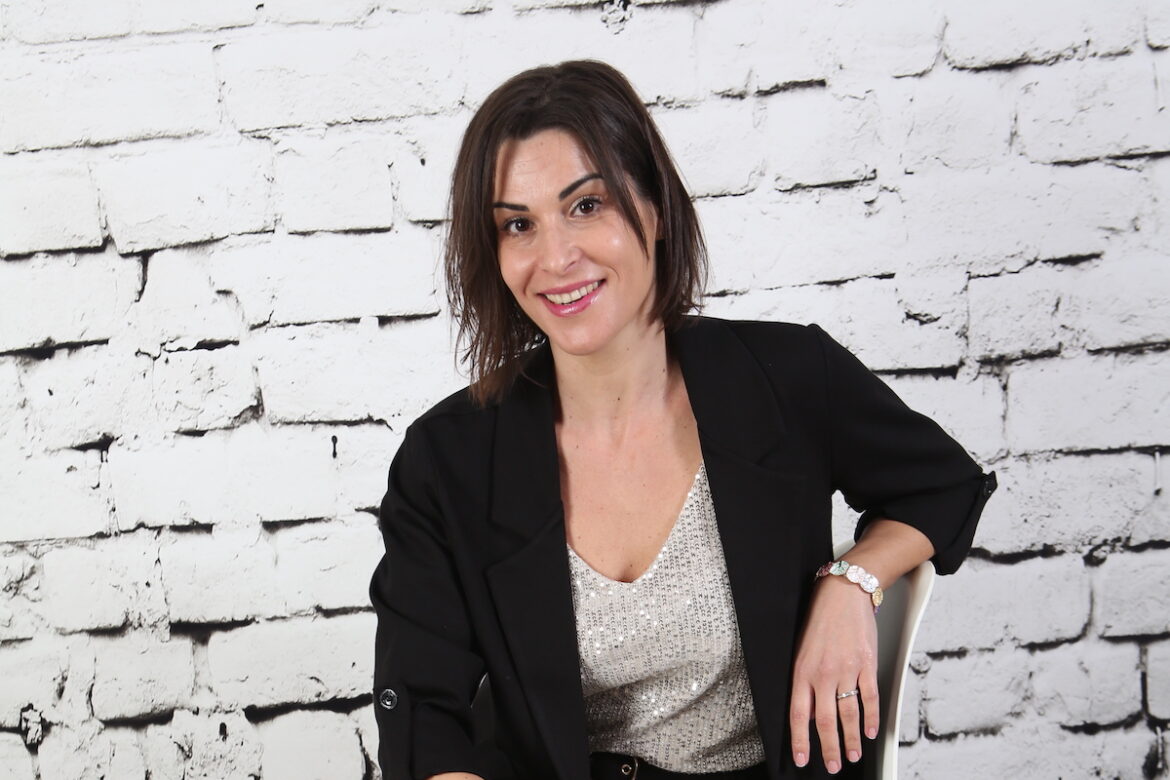 La escritora Ariadna Tuxell