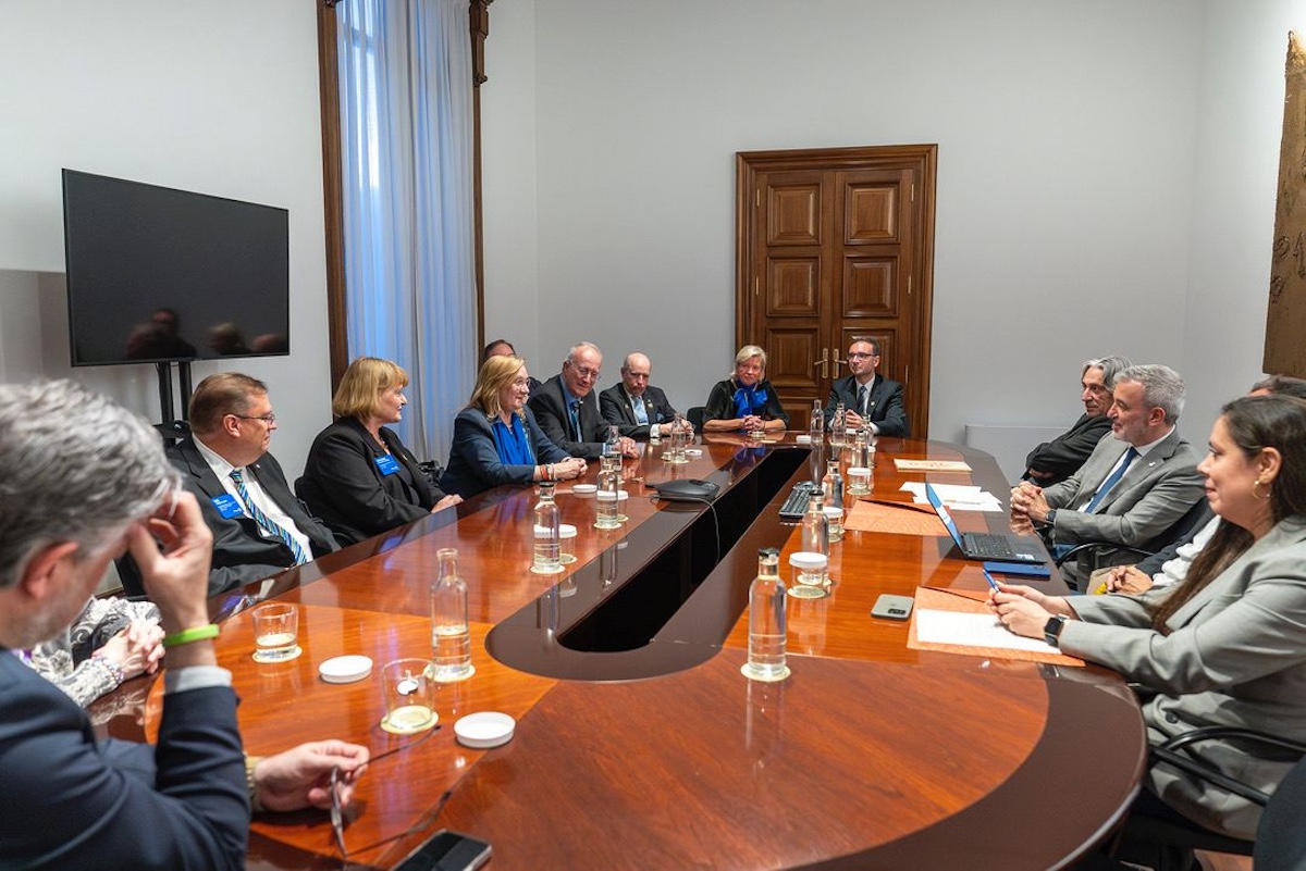 Encunetro de Rotary International con el Ayuntamiento de Barcelona