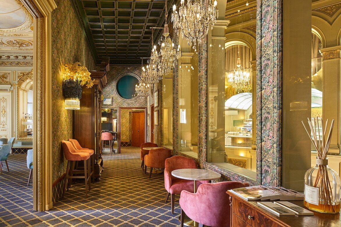 Interior del Continental Palacete de Barcelona.