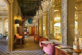 Interior del Continental Palacete de Barcelona.