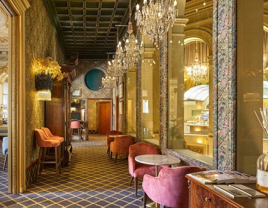 Interior del Continental Palacete de Barcelona.