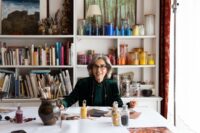 Maria Poch s'inspira en la natura per obtenir els colors (c) Carlota López-Gil Lamarca