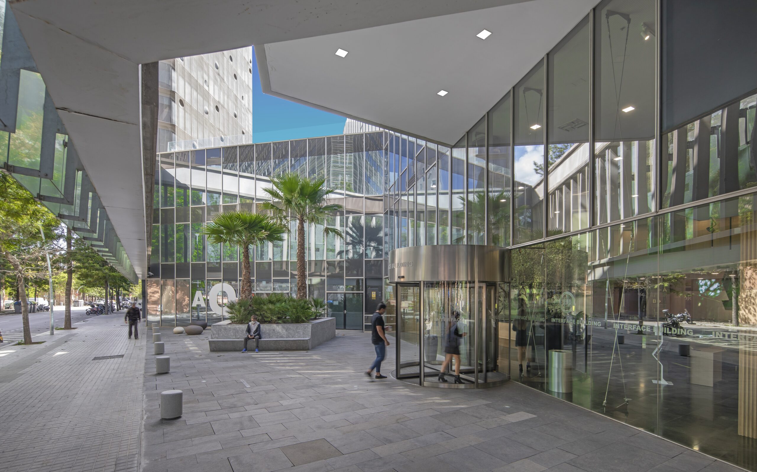 ENTRADA HALL INTERFACE