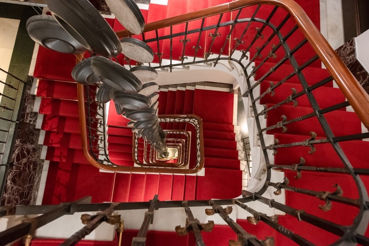 Escalera de Le Meridien Barcelona