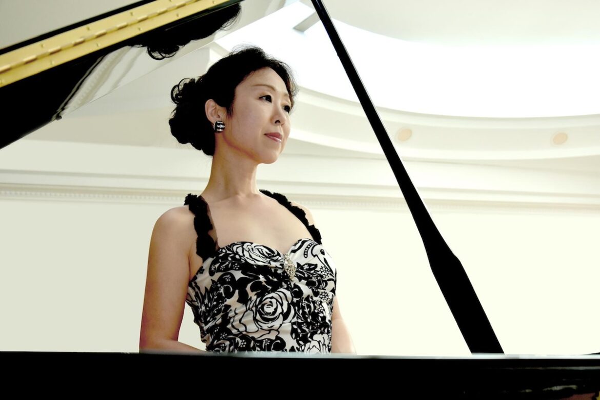 La pianista japonesa Yoko Suzuki, organista de la Sagrada Familia.
