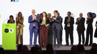 Samanta Schweblin, ganadora del Premio Aena de Narrativa Hispanoamericana por su libro ‘El buen mal’