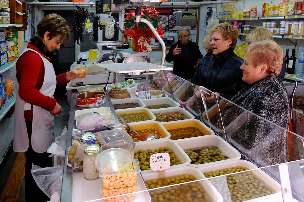 Tienda en el eje comercial del Poblenou. © Vicente Zambrano