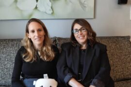 Dayris Rapado y Beatriz Fagundo, las dos fundadoras al frente de Neuhera